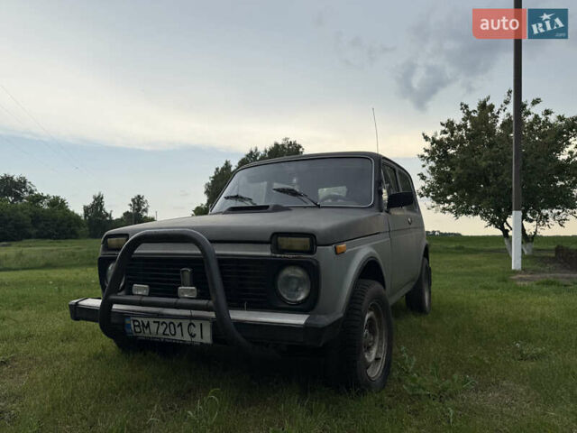 Серый ВАЗ 2121 Нива, объемом двигателя 1.45 л и пробегом 100 тыс. км за 1400 $, фото 1 на Automoto.ua