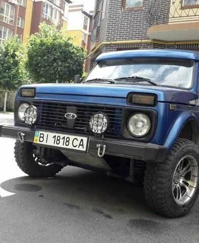 Синий ВАЗ 2121, объемом двигателя 2.1 л и пробегом 250 тыс. км за 140000 $, фото 1 на Automoto.ua