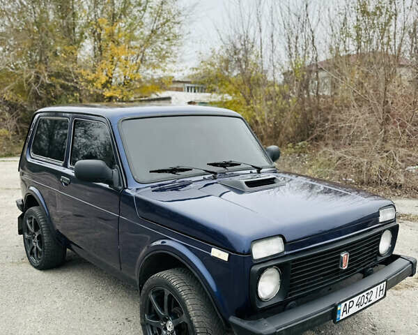 Синий ВАЗ 2121 Нива, объемом двигателя 1.6 л и пробегом 193 тыс. км за 2699 $, фото 1 на Automoto.ua