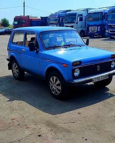 Синий ВАЗ 2121 Нива, объемом двигателя 1.6 л и пробегом 101 тыс. км за 1500 $, фото 1 на Automoto.ua