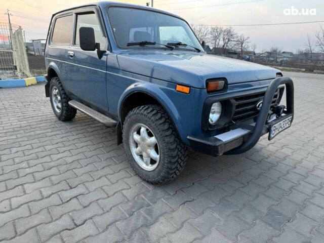Синий ВАЗ 2121 Нива, объемом двигателя 1.7 л и пробегом 150 тыс. км за 3990 $, фото 1 на Automoto.ua