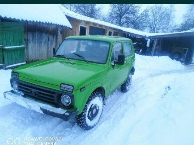 Зеленый ВАЗ 2121, объемом двигателя 1 л и пробегом 120 тыс. км за 2600 $, фото 1 на Automoto.ua