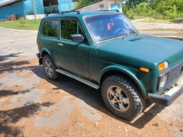 Зелений ВАЗ 2121, об'ємом двигуна 0 л та пробігом 100 тис. км за 1750 $, фото 1 на Automoto.ua