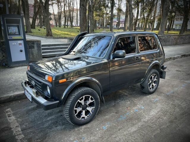 Зеленый ВАЗ 2121 Нива, объемом двигателя 1.9 л и пробегом 3 тыс. км за 4699 $, фото 1 на Automoto.ua