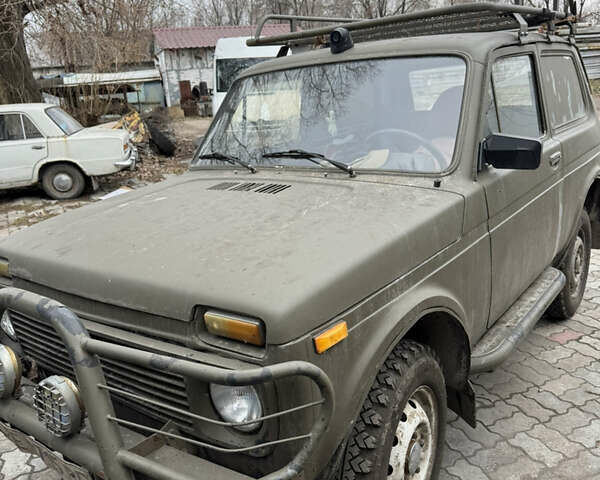 Зеленый ВАЗ 2121 Нива, объемом двигателя 1.6 л и пробегом 1 тыс. км за 1700 $, фото 1 на Automoto.ua
