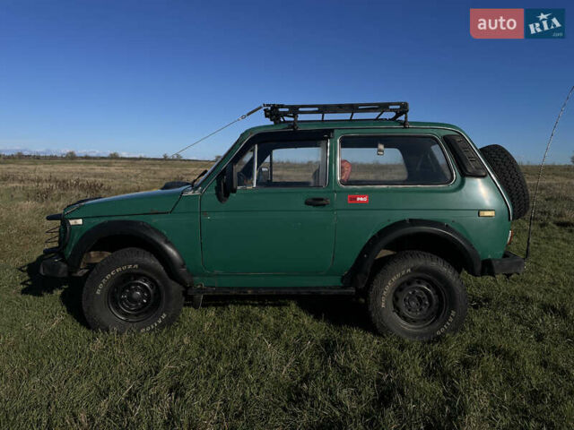 Зеленый ВАЗ 2121 Нива, объемом двигателя 1.9 л и пробегом 48 тыс. км за 4700 $, фото 1 на Automoto.ua