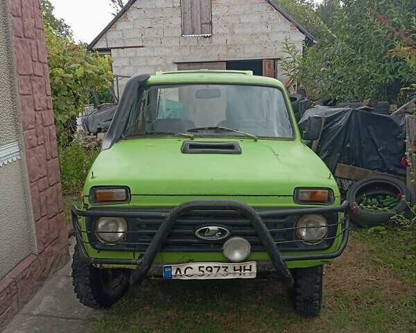 Зелений ВАЗ 2121 Нива, об'ємом двигуна 1.57 л та пробігом 300 тис. км за 1300 $, фото 1 на Automoto.ua