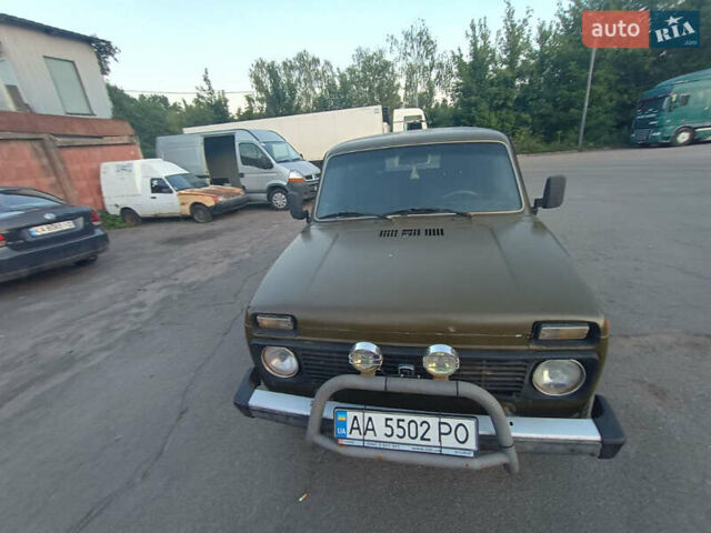 Зелений ВАЗ 2121 Нива, об'ємом двигуна 1.57 л та пробігом 287 тис. км за 2500 $, фото 1 на Automoto.ua