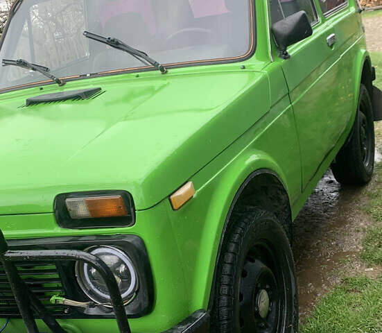 Зелений ВАЗ 2121 Нива, об'ємом двигуна 0 л та пробігом 128 тис. км за 2500 $, фото 1 на Automoto.ua