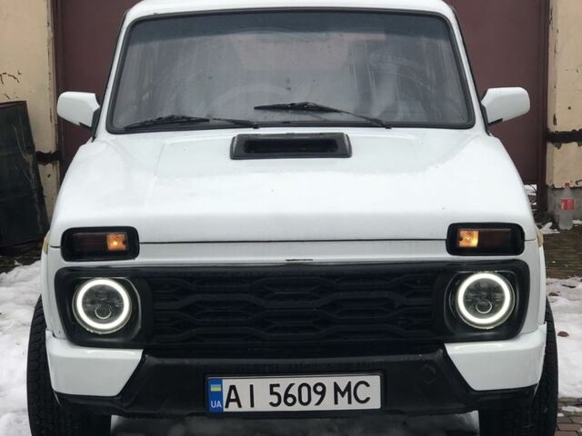 Белый ВАЗ 21213 Niva, объемом двигателя 1.7 л и пробегом 260 тыс. км за 1650 $, фото 1 на Automoto.ua
