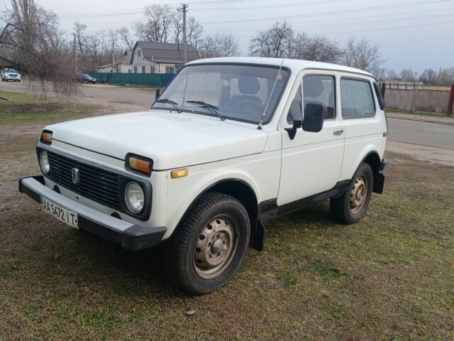 Белый ВАЗ 21213 Niva, объемом двигателя 1.7 л и пробегом 75 тыс. км за 2500 $, фото 1 на Automoto.ua