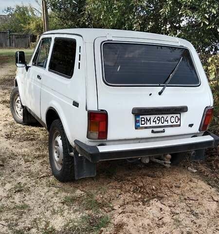 Белый ВАЗ 21213 Niva, объемом двигателя 1.7 л и пробегом 168 тыс. км за 2700 $, фото 1 на Automoto.ua
