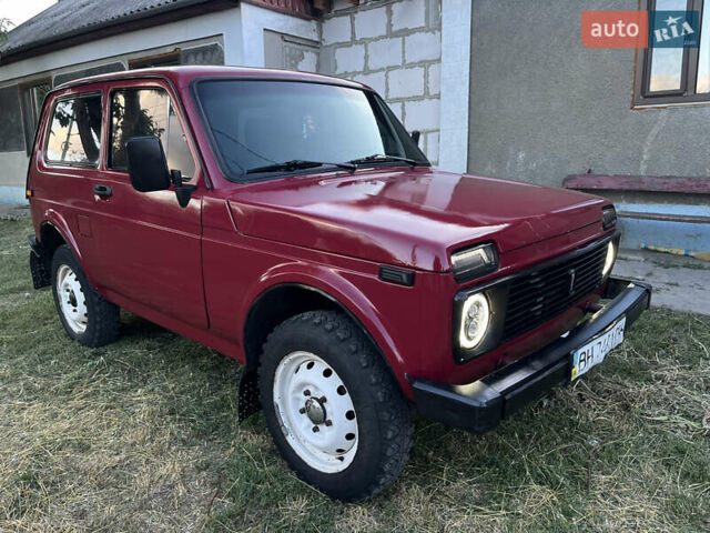 Красный ВАЗ 21213 Niva, объемом двигателя 0 л и пробегом 400 тыс. км за 2900 $, фото 1 на Automoto.ua