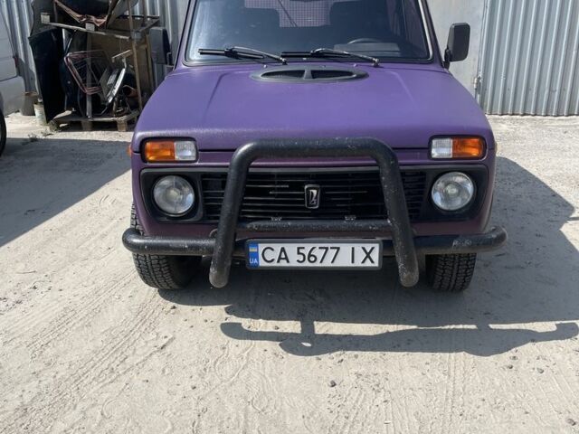 Червоний ВАЗ 21213 Niva, об'ємом двигуна 1.7 л та пробігом 180 тис. км за 2500 $, фото 1 на Automoto.ua