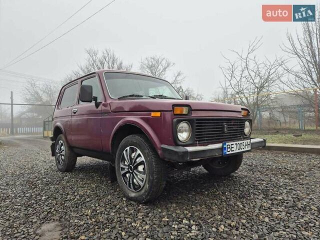 Червоний ВАЗ 21213 Niva, об'ємом двигуна 1.69 л та пробігом 126 тис. км за 2200 $, фото 1 на Automoto.ua