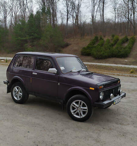 ВАЗ 21213 Niva, объемом двигателя 1.7 л и пробегом 161 тыс. км за 3800 $, фото 1 на Automoto.ua