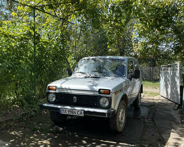 Серый ВАЗ 21213 Niva, объемом двигателя 1.7 л и пробегом 40 тыс. км за 2800 $, фото 1 на Automoto.ua