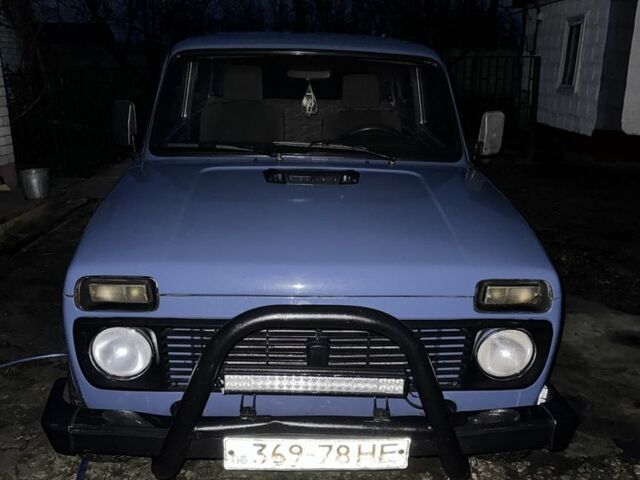Синий ВАЗ 21213 Niva, объемом двигателя 1.7 л и пробегом 125 тыс. км за 3700 $, фото 1 на Automoto.ua