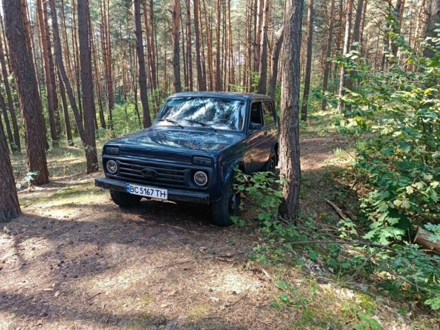 Синій ВАЗ 21213 Niva, об'ємом двигуна 1.7 л та пробігом 170 тис. км за 2300 $, фото 1 на Automoto.ua