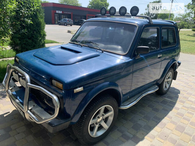 Синий ВАЗ 21213 Niva, объемом двигателя 1.6 л и пробегом 100 тыс. км за 3499 $, фото 1 на Automoto.ua
