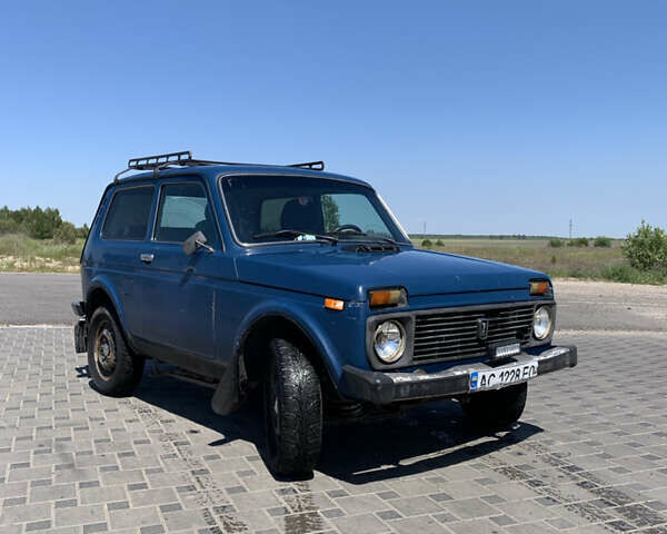 Синий ВАЗ 21213 Niva, объемом двигателя 1.7 л и пробегом 100 тыс. км за 3000 $, фото 1 на Automoto.ua