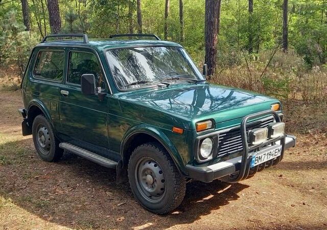 Зеленый ВАЗ 21213 Niva, объемом двигателя 2 л и пробегом 117 тыс. км за 4000 $, фото 1 на Automoto.ua
