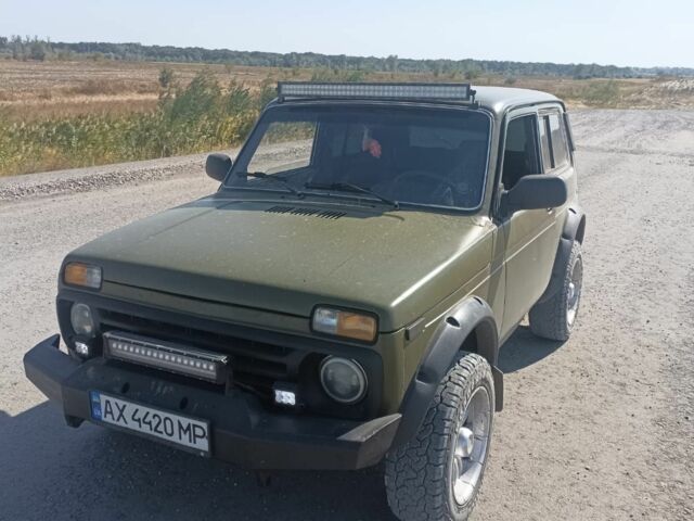 Зеленый ВАЗ 21213 Niva, объемом двигателя 1.7 л и пробегом 240 тыс. км за 2200 $, фото 1 на Automoto.ua