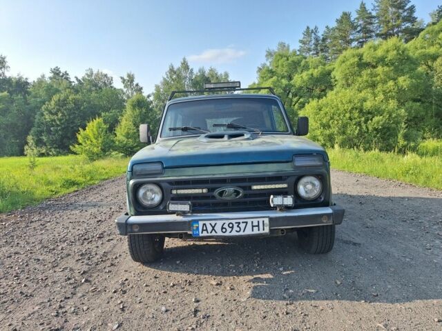 Зеленый ВАЗ 21213 Niva, объемом двигателя 1.7 л и пробегом 200 тыс. км за 2000 $, фото 1 на Automoto.ua