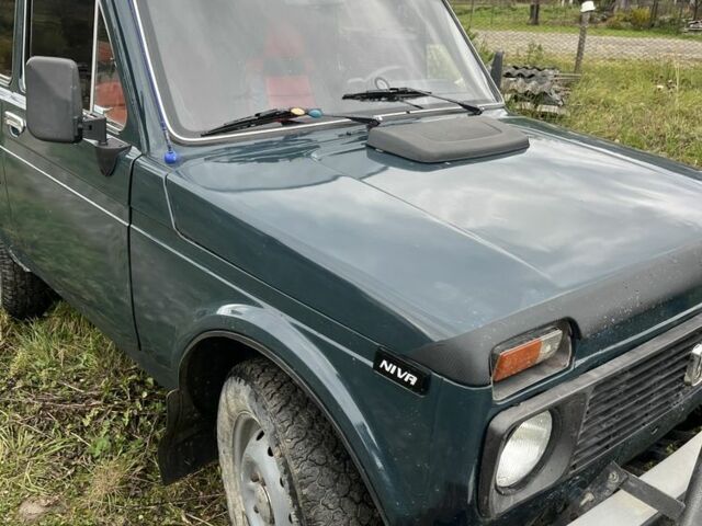 Зелений ВАЗ 21213 Niva, об'ємом двигуна 1.7 л та пробігом 78 тис. км за 2500 $, фото 1 на Automoto.ua