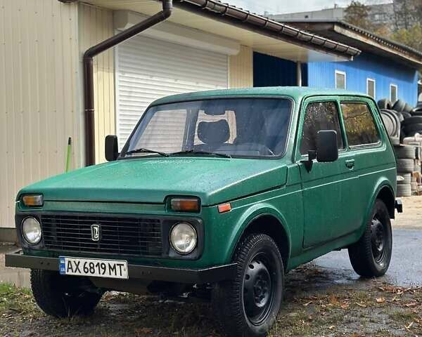 Зеленый ВАЗ 21213 Niva, объемом двигателя 1.69 л и пробегом 150 тыс. км за 1700 $, фото 1 на Automoto.ua