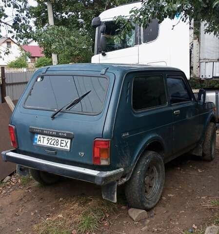Зеленый ВАЗ 21213 Niva, объемом двигателя 1.7 л и пробегом 180 тыс. км за 2700 $, фото 1 на Automoto.ua