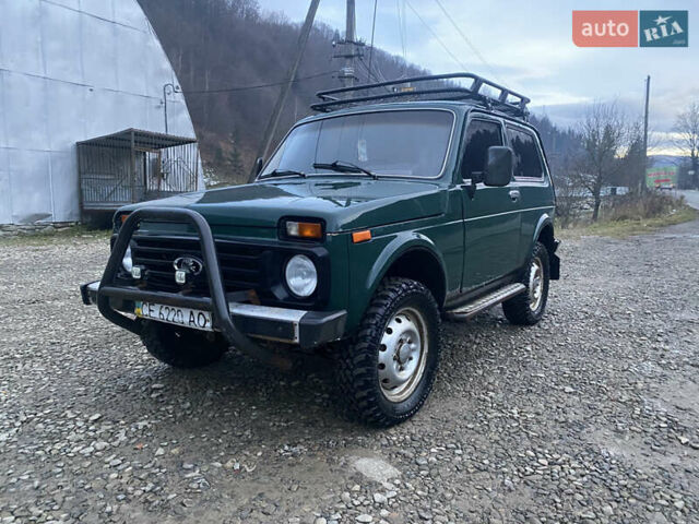 Зелений ВАЗ 21213 Niva, об'ємом двигуна 1.69 л та пробігом 280 тис. км за 2400 $, фото 1 на Automoto.ua