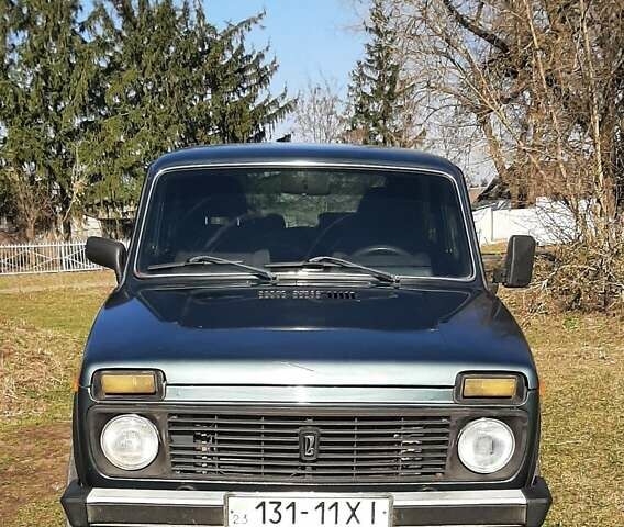 Зеленый ВАЗ 21213 Niva, объемом двигателя 1.7 л и пробегом 383 тыс. км за 2500 $, фото 1 на Automoto.ua