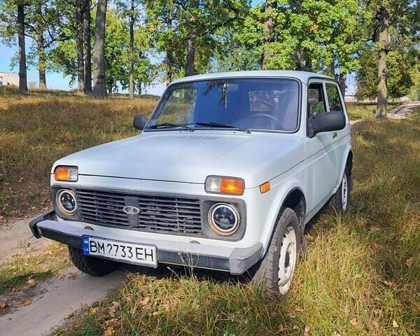 Белый ВАЗ 21214, объемом двигателя 1.7 л и пробегом 169 тыс. км за 3500 $, фото 1 на Automoto.ua