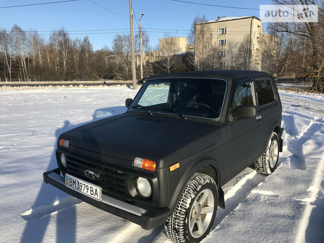 Чорний ВАЗ 21214, об'ємом двигуна 1.7 л та пробігом 143 тис. км за 6700 $, фото 1 на Automoto.ua