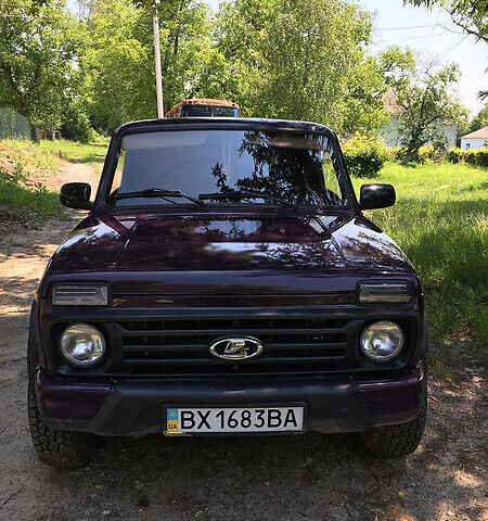 Фиолетовый ВАЗ 21214, объемом двигателя 1.7 л и пробегом 70 тыс. км за 4500 $, фото 1 на Automoto.ua