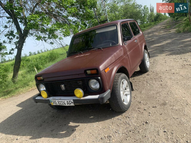 Коричневий ВАЗ 21214, об'ємом двигуна 0 л та пробігом 232 тис. км за 2550 $, фото 1 на Automoto.ua
