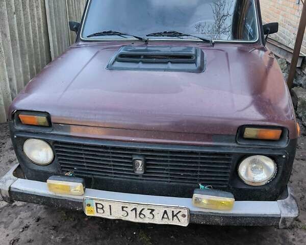 Коричневий ВАЗ 21214, об'ємом двигуна 0 л та пробігом 160 тис. км за 2500 $, фото 1 на Automoto.ua