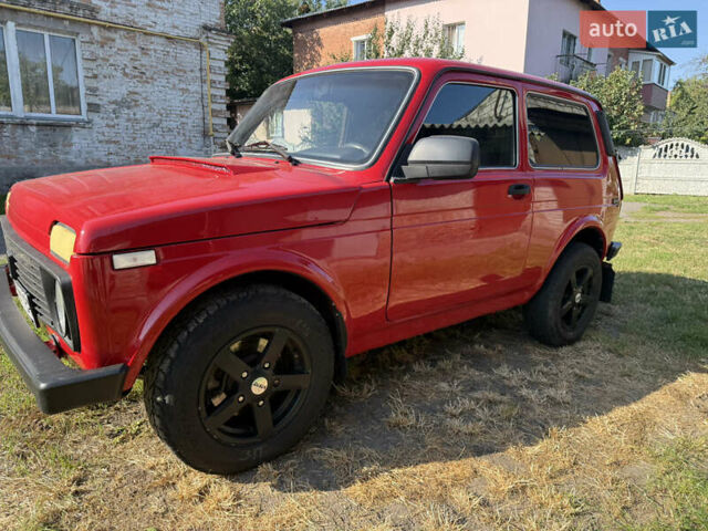 ВАЗ 21214, об'ємом двигуна 1.7 л та пробігом 141 тис. км за 5300 $, фото 1 на Automoto.ua