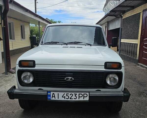 ВАЗ 21214, объемом двигателя 1.69 л и пробегом 64 тыс. км за 4400 $, фото 1 на Automoto.ua