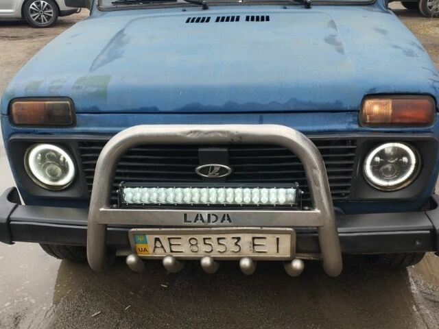 Серый ВАЗ 21214, объемом двигателя 0 л и пробегом 200 тыс. км за 2500 $, фото 1 на Automoto.ua