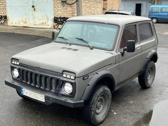 Синий ВАЗ 21214, объемом двигателя 1.7 л и пробегом 150 тыс. км за 2350 $, фото 1 на Automoto.ua