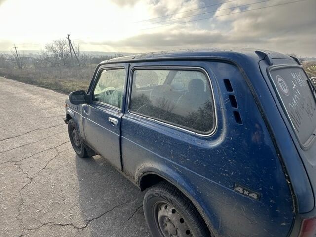 Синій ВАЗ 21214, об'ємом двигуна 0 л та пробігом 300 тис. км за 2800 $, фото 1 на Automoto.ua