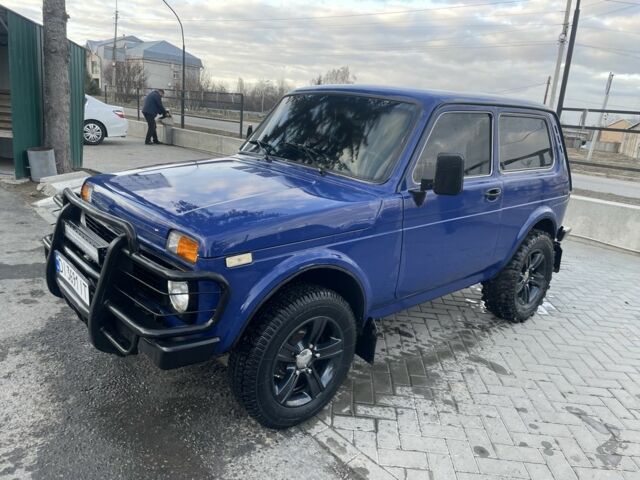 Синій ВАЗ 21214, об'ємом двигуна 1.7 л та пробігом 79 тис. км за 4200 $, фото 1 на Automoto.ua