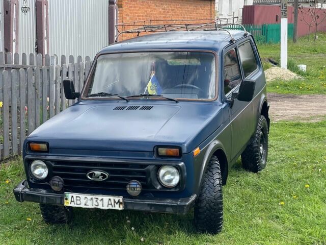 Синий ВАЗ 21214, объемом двигателя 1.69 л и пробегом 218 тыс. км за 2100 $, фото 1 на Automoto.ua