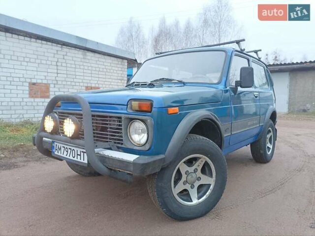 Синий ВАЗ 21214, объемом двигателя 1.7 л и пробегом 100 тыс. км за 2800 $, фото 1 на Automoto.ua