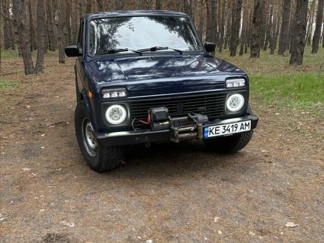 Синій ВАЗ 21214, об'ємом двигуна 1.7 л та пробігом 58 тис. км за 4500 $, фото 1 на Automoto.ua