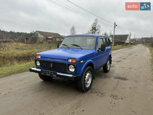 Синий ВАЗ 21214, объемом двигателя 1.7 л и пробегом 149 тыс. км за 2699 $, фото 1 на Automoto.ua