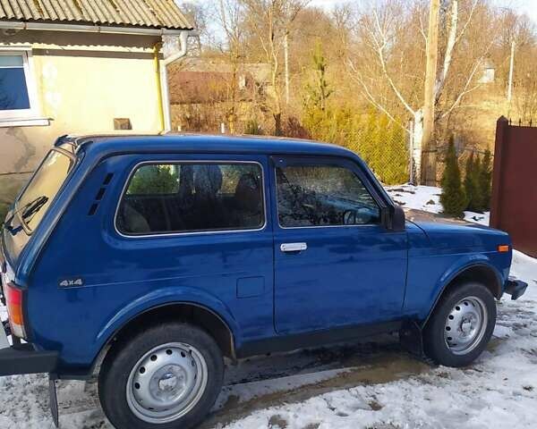 Синий ВАЗ 21214, объемом двигателя 1.69 л и пробегом 45 тыс. км за 6300 $, фото 1 на Automoto.ua