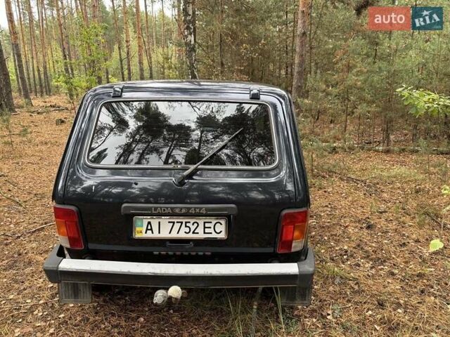 Синий ВАЗ 21214, объемом двигателя 1.7 л и пробегом 67 тыс. км за 4700 $, фото 1 на Automoto.ua
